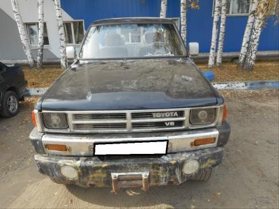 лобовое стекло TOYOTA 4RUNNER внедорожник (1984-1989 г.в.) общий вид 